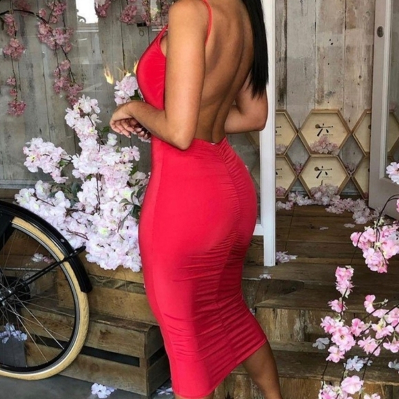 Femme Luxe Red Backless Bodycon Dress, UK6/US0 - Picture 2 of 9